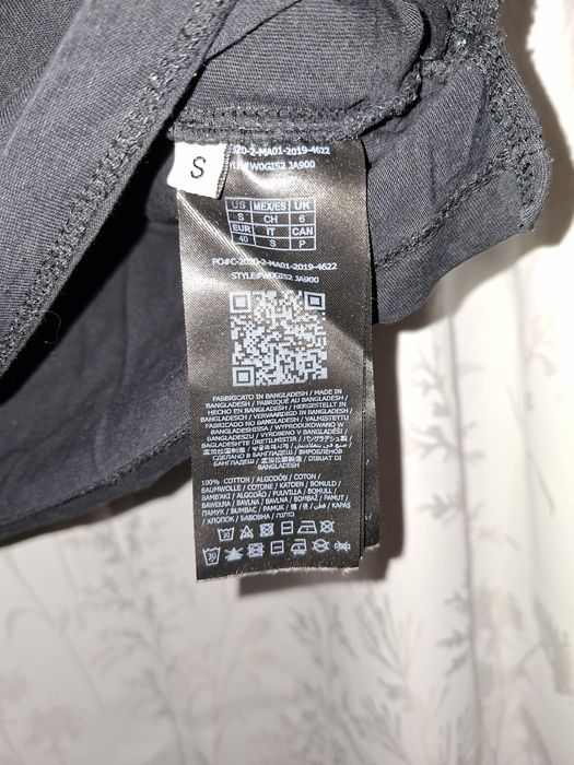 T-shirt damski guess