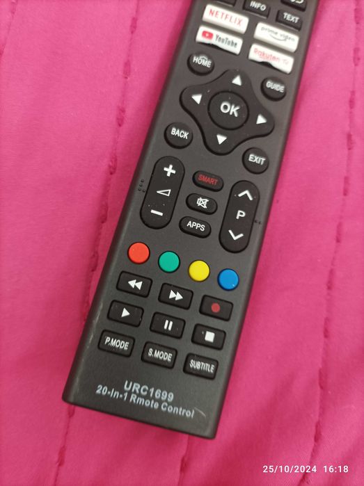 Comando Universal - Controlo Remoto URC 1699