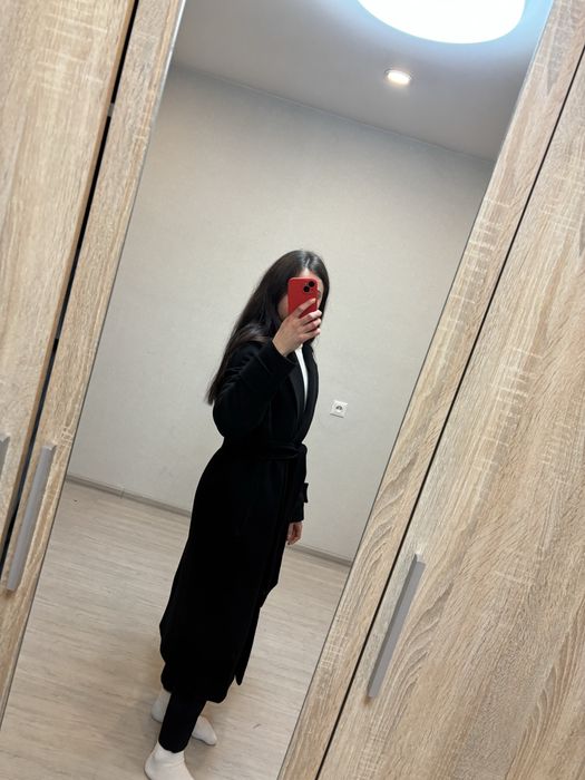 Пальто жіноче класичне