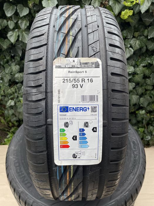 215/55 R16 Uniroyal RainSport 5