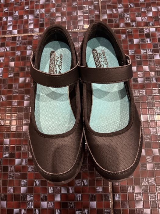 Туфлі на дівчинку 35р.,22 см устілка Skechers