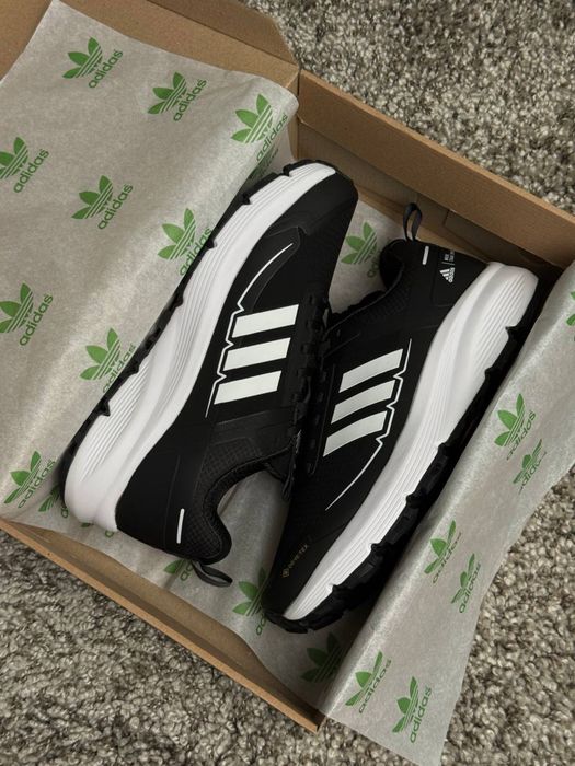 Чоловічі кросівки Adidas Response 2! Нові! Розміри: 41-46!