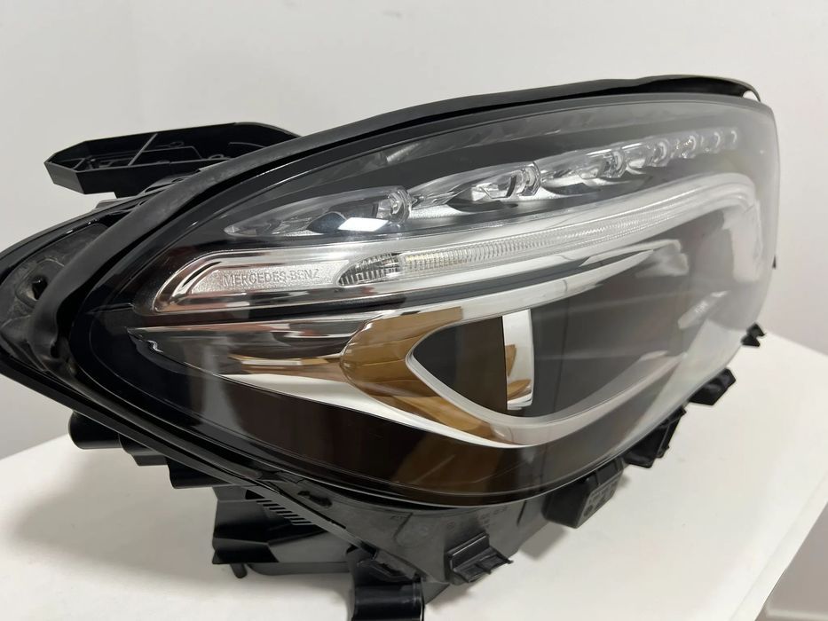 Farol Otica Original Mercedes GLA X156 Bi-Xenon lado Direito