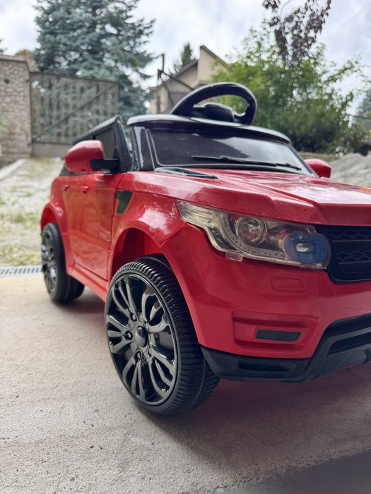 Samochód elektryczny dla dziecka SUV Range Rover – czerwony – 350 zł