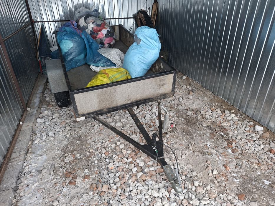 Przyczepka samochodowa