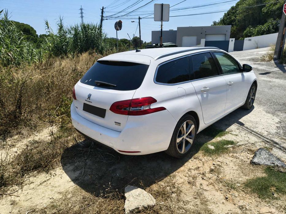 Peugeot 308 SW — fotografia 2