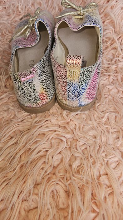 Buty z odkrytymi palcami