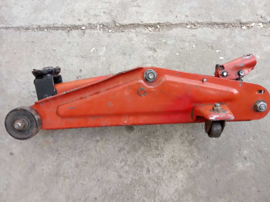 Німецький  домкрат