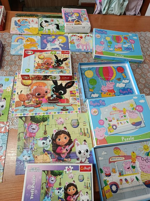 Zestaw puzzli 10szt. Peppa, koci domek, kraina lodu, stitch 3+