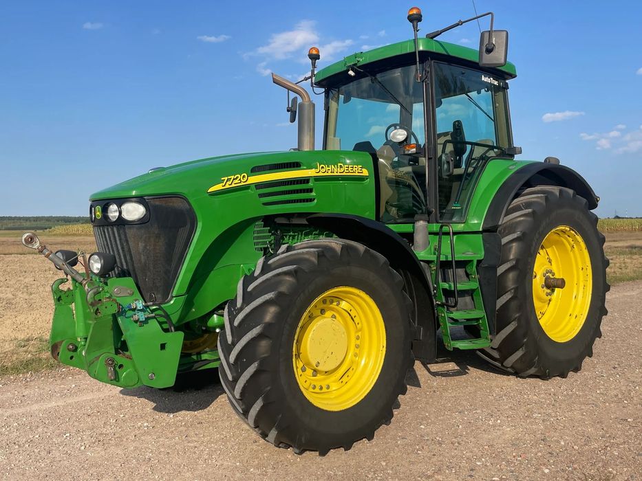 John Deere 7720  Powerquad, TUZ, TLS, 4 pary hydr.