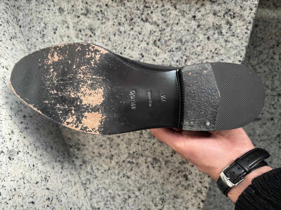 Sapatos Hugo Boss pretos nº 42 | Como novos | Originais
