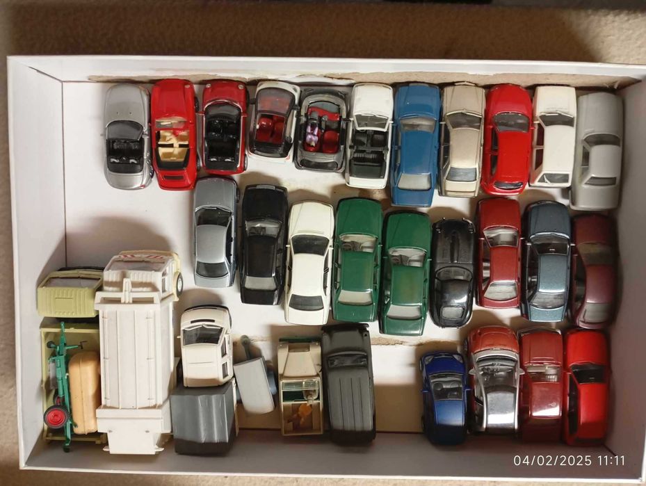 Viaturas escala 1/87