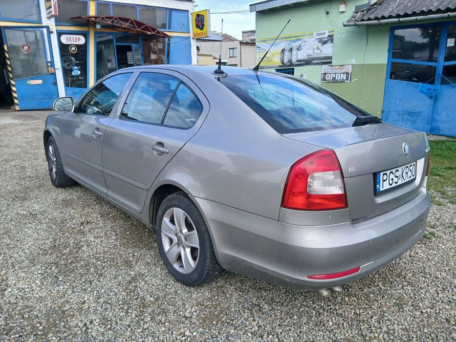 Skoda Octavia Škoda Octavia II 2.0 TDI 140 KM • 2009 • 400 tys. km • 1 właściciel