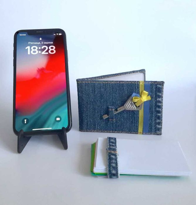 Набор мужчине - подставка мобильного, блокнот паролей Password book