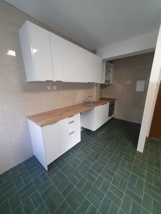 T2 p/arrendar - Creixomil, Guimarães