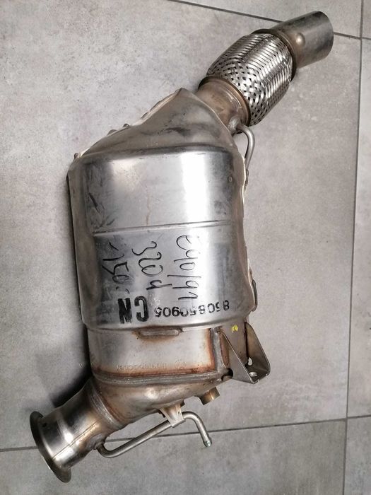 BMW E90 E91 320d DPF Filtr cząstek stałych NOWY Oryginał BMW