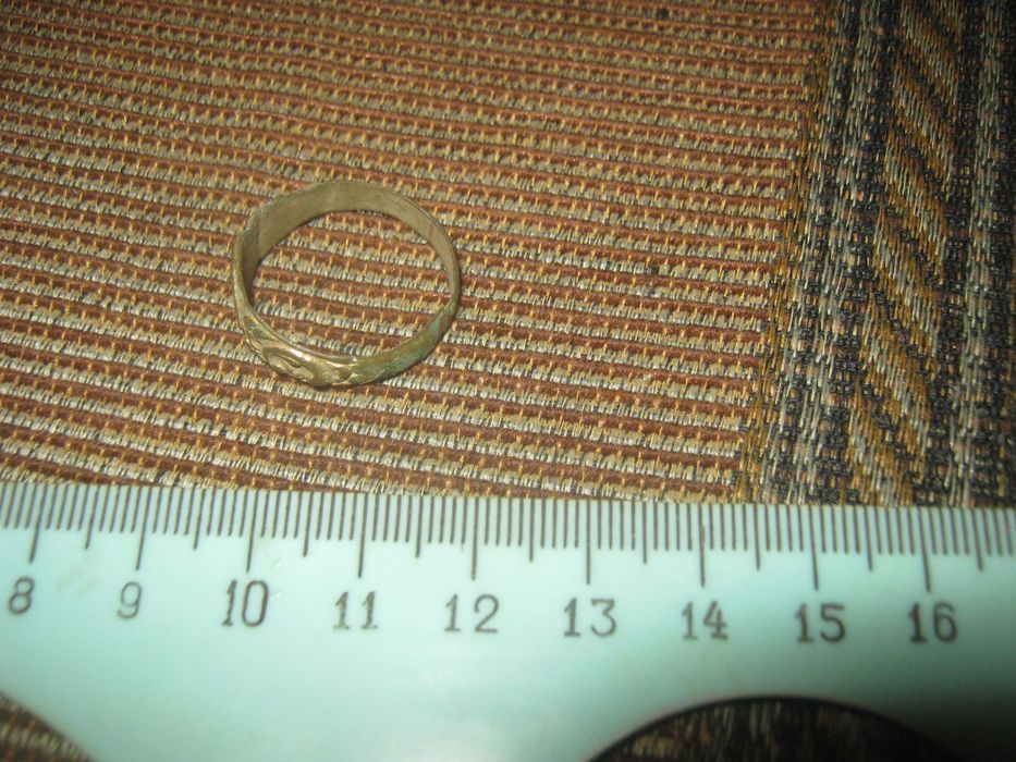 Медное колечко с остатками позолоты