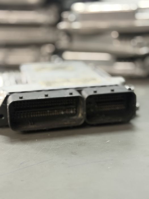 Centralina Motor BMW 535d E60 E61 – 7796680 Bosch 0281011762