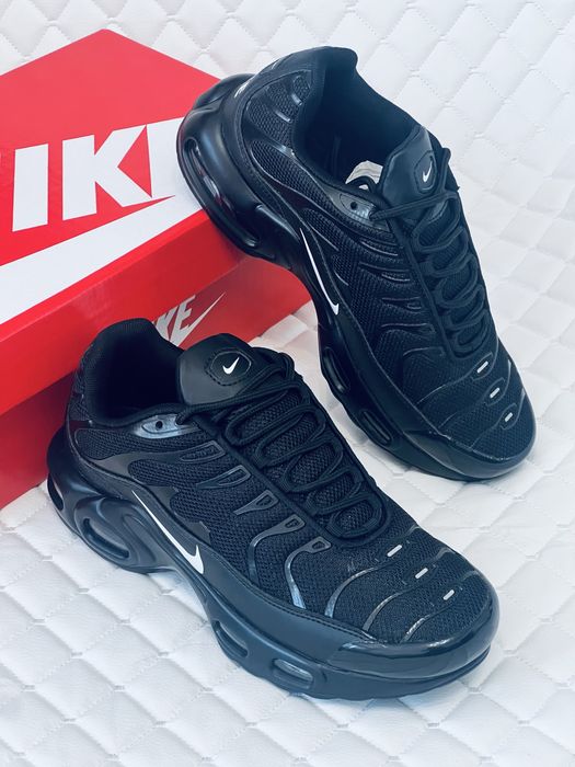 Кроссовки весенние Найк аир макс 95 черные Nike Air Max 95 tn: 1