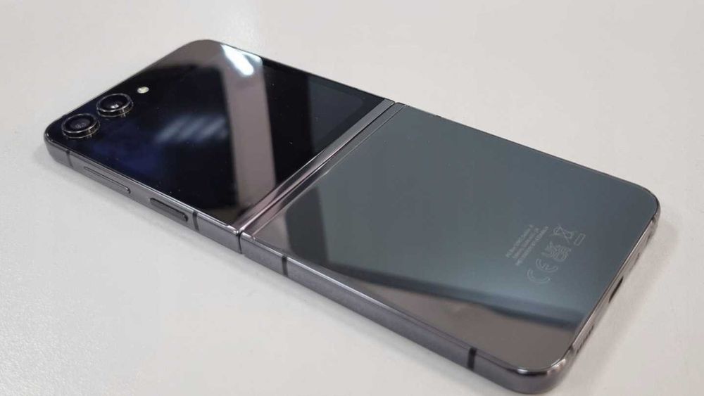 Sprzedam telefon samsung z flip5