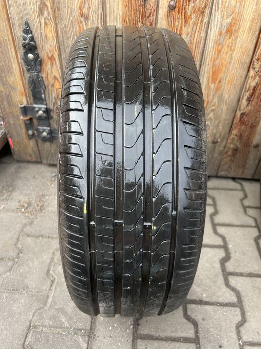 *Opona Pirelli 245/45/18 pojedynka