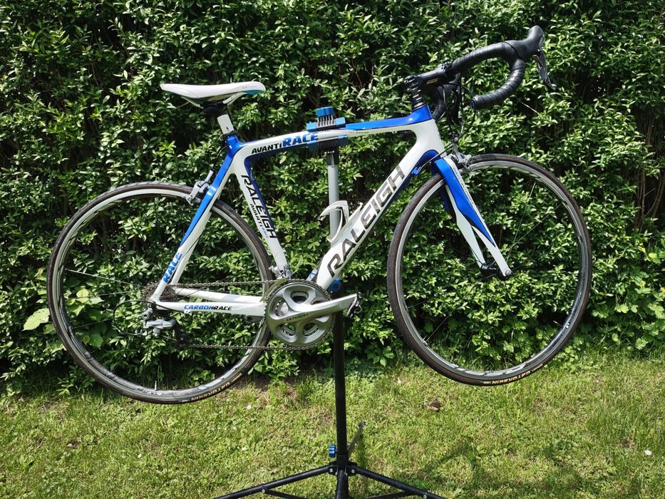 Rower szosowy RALEIGH carbon