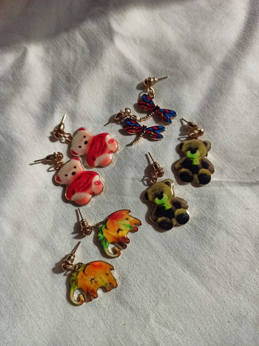 Сережки (біжутерія)