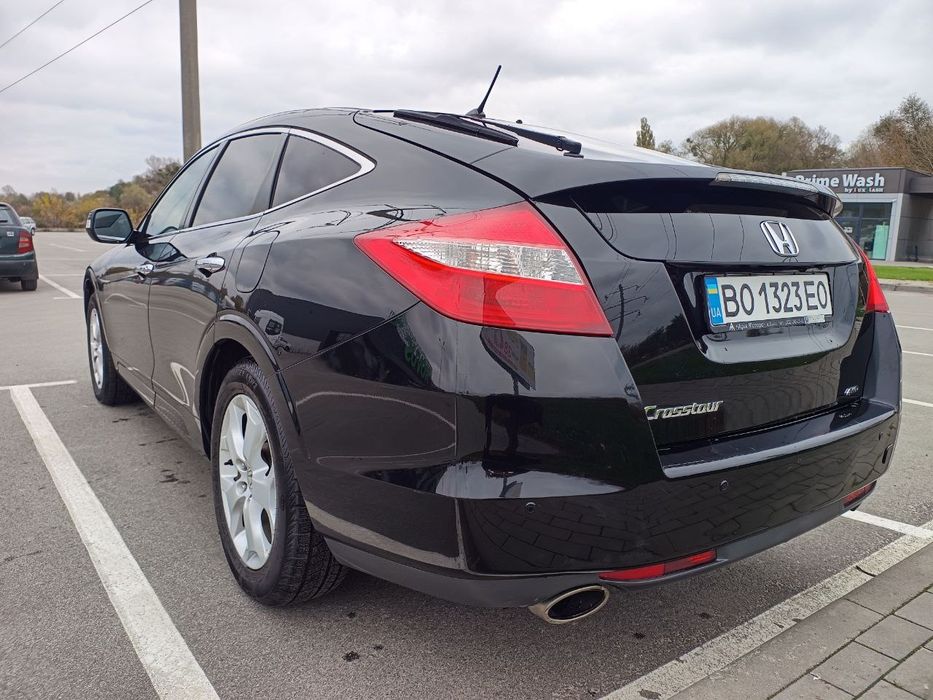 Продам Honda Crosstour 2011