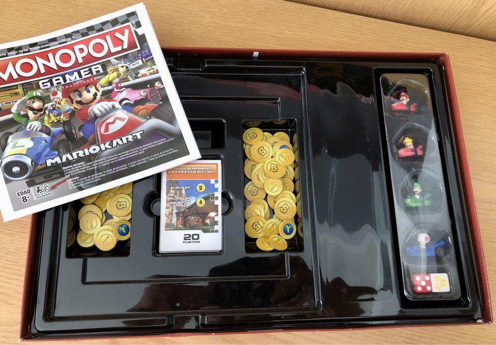 Monopoly Super Mario Kart