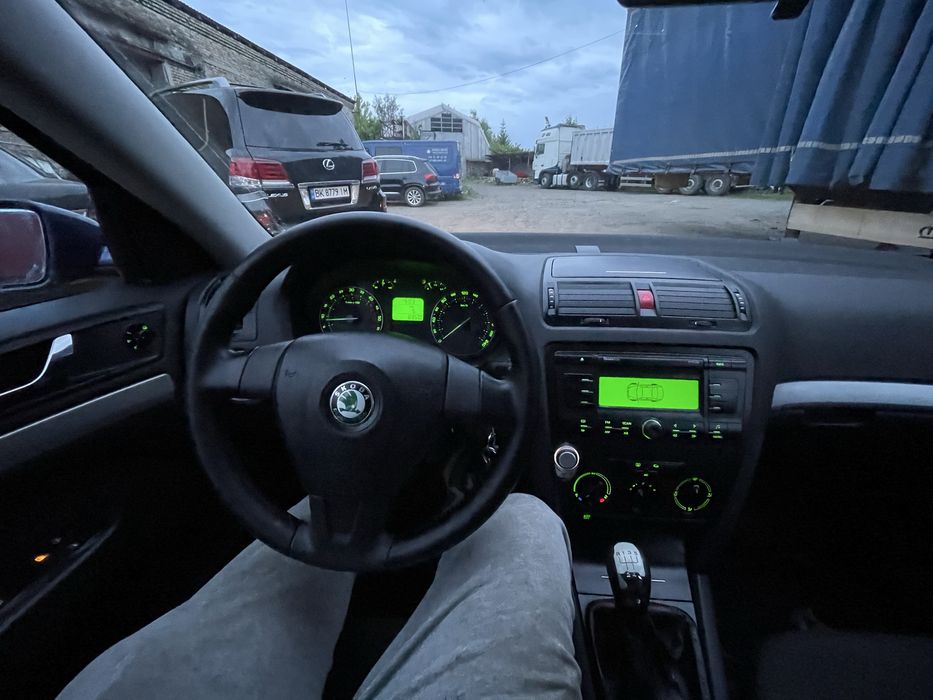 Продам Skoda Octavia A5 1.9 TDI стан супер