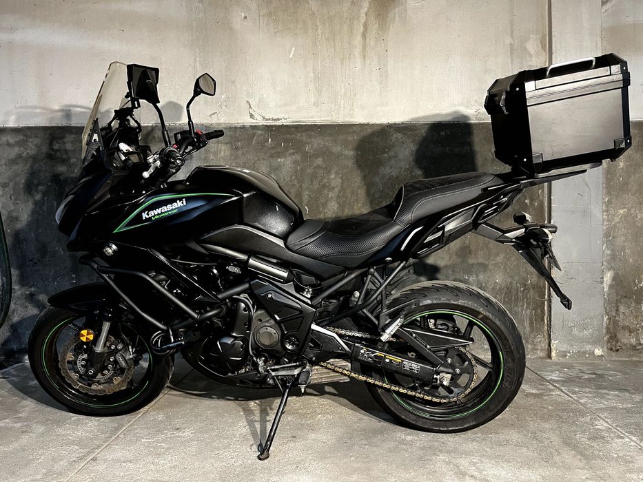 Kawasaki Versys 650 (2017) – Excelente Estado, Revisão Feita e Extras