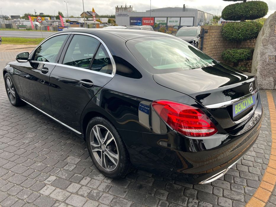 Mercedes-Benz Klasa C 1.6kat 156km / Klimatronic / Xenon / Navi Rokocin ...