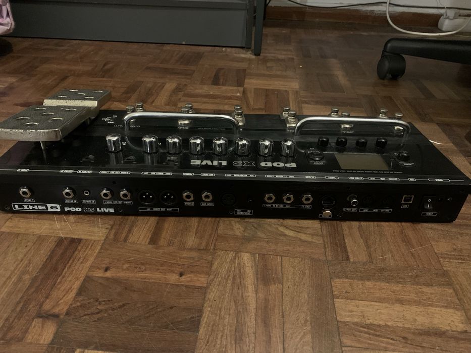 Line 6 - Pod x3 Live