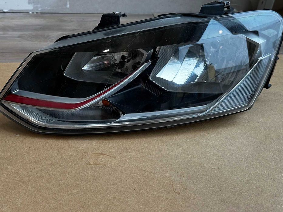 LAMPA przednia lewa POLO 6C GTI 1EB 012.034-05 1EB.1922