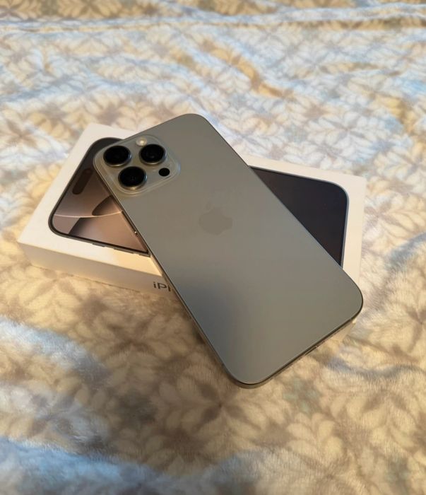 iPhone 16 Pro Max 512GB Natural Titanium