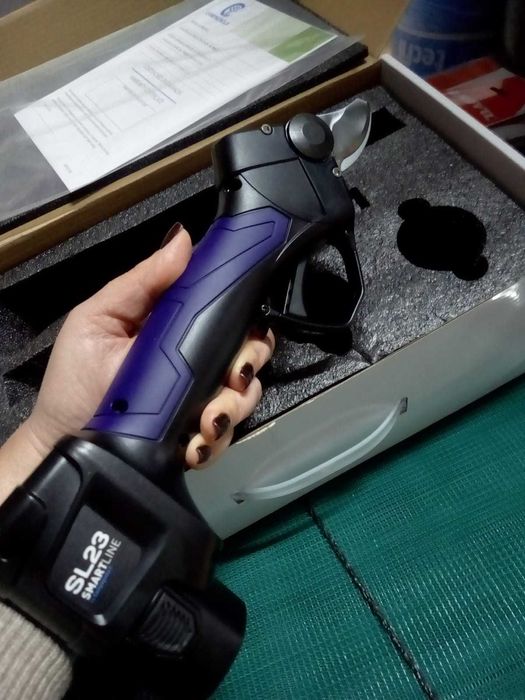 Tesoura de Poda Campagnola- Marca Italiana- Excelente Preço