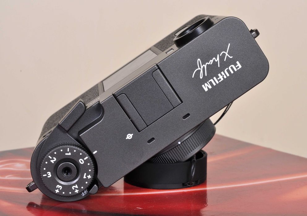 Nova Fuji X Half. Novo, fatura, garantia 3 anos + Bateria extra