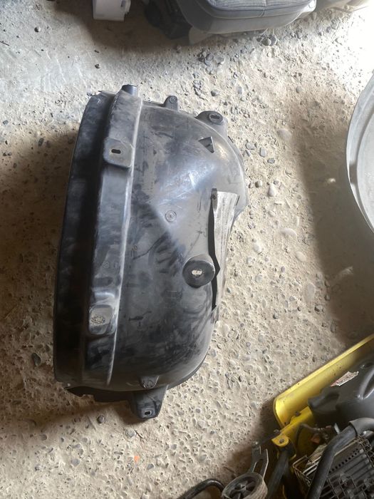 Передні підкрилки мерседес ML163 2.7cdi