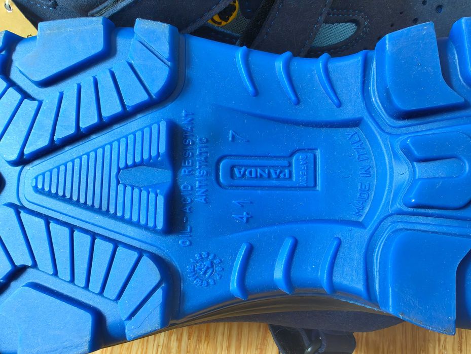 Nowe włoskie buty ochronne Panda r. 41