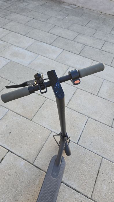 Trotinete Mi Essencial 250W - Usada