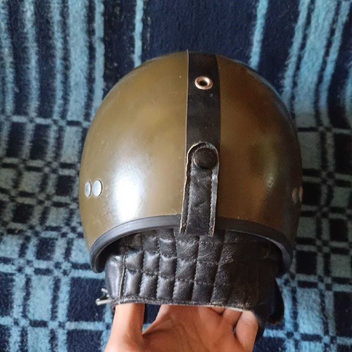 Kask Orzeszek z epoki PRL