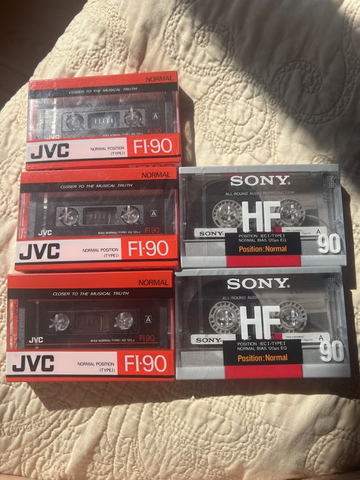 Кассеты новые jvc: FI-90, sony: HF90A + бу в подарок