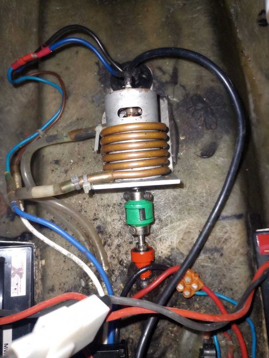 łódka zanętowa używana, bardzo zadbana, w pełni sprawna