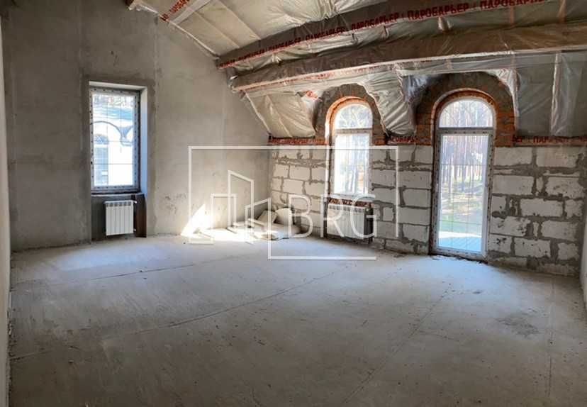 Дом на берегу Стугны 115 соток в соновом лесу Украинка без комиссии