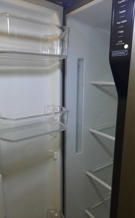 Двухдверний холодильник Side-by-Side LG GC-B247KQDV в ідеальному стані