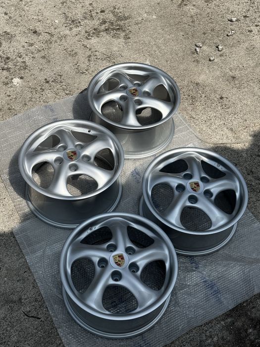 Jantes porsche twisted 17 5x130