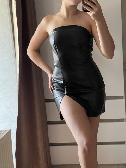 Ефектна сукня-міні