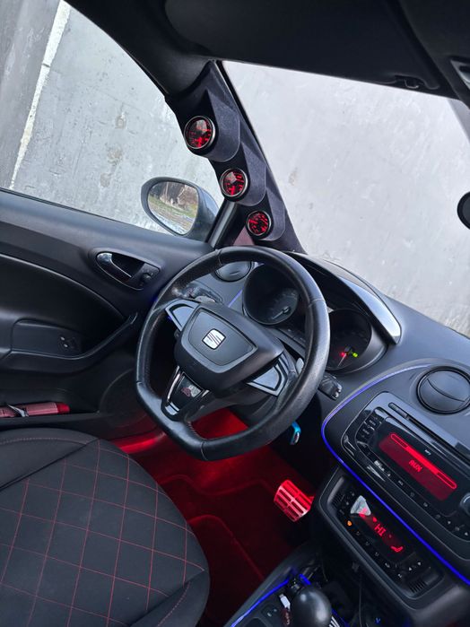 Seat Ibiza bocanegra 1.4tsi cupra