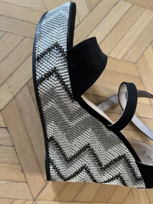 Sandały na obcasie 38 damskie czarne białe Jenny Fairy