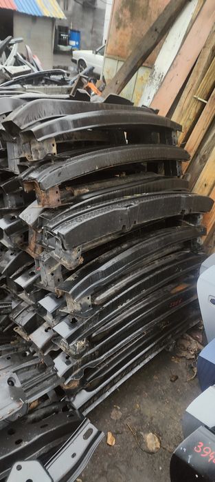 Усилитель бампера VW Passat Jetta BMW Toyota USA EUR ОРИГИНАЛ